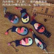 女卡通猫咪小挂件公仔迷你可爱汽车钥匙扣布艺抽拉绳式钥匙包通用